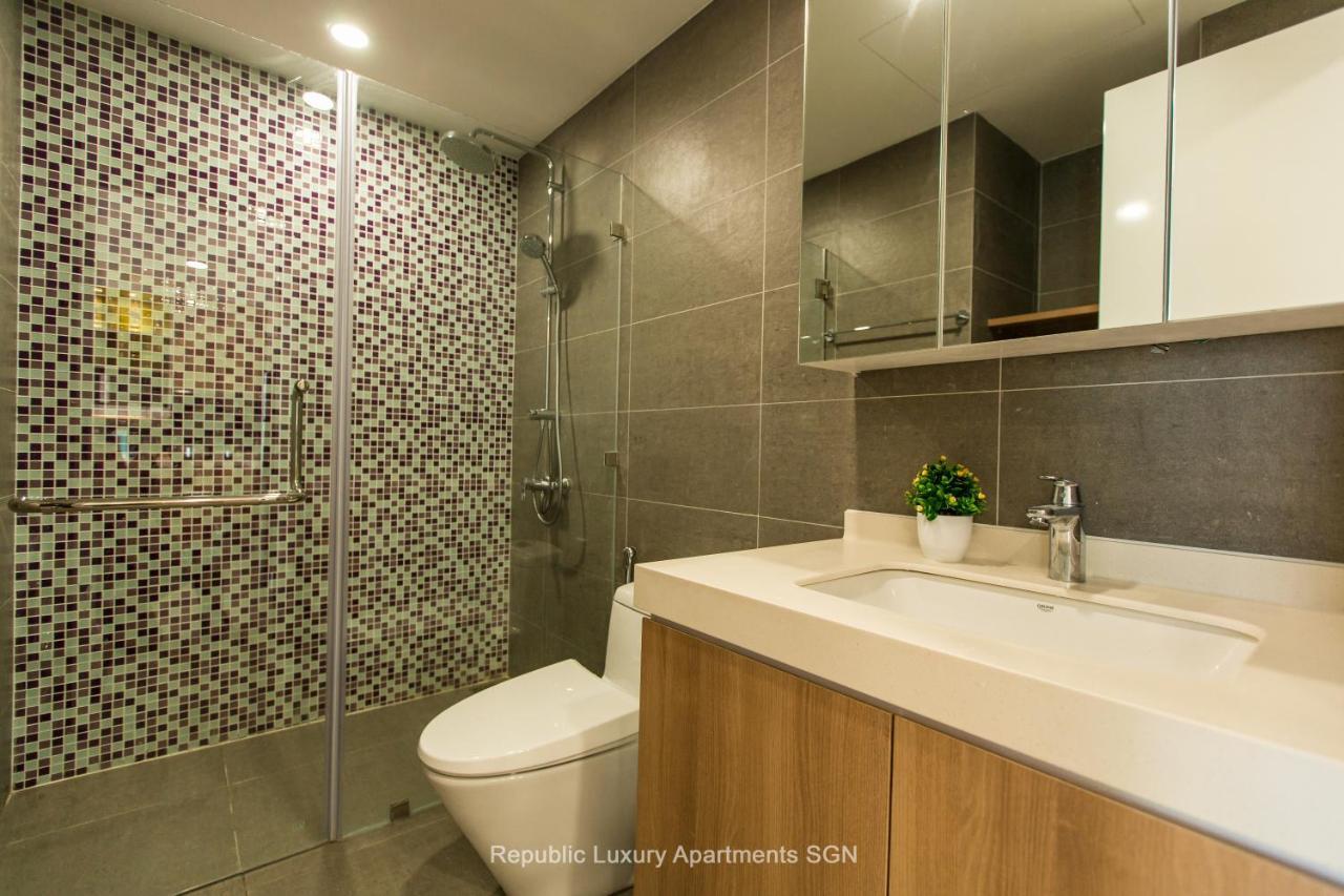 Republic Suites Хошимин Екстериор снимка